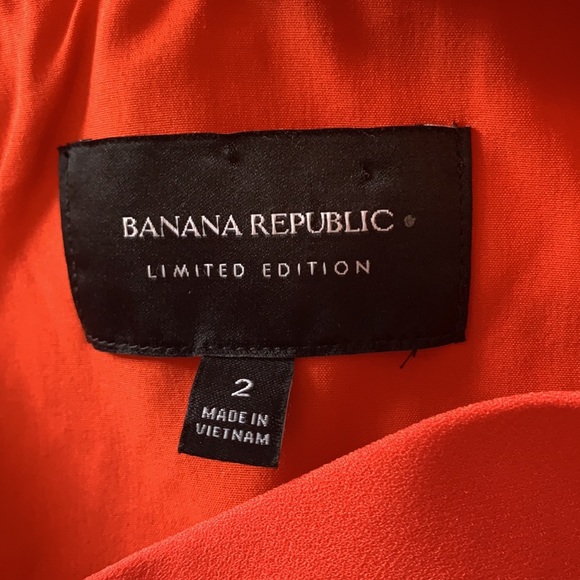 Banana Republic Limited Edition dress - Picture 6 of 6